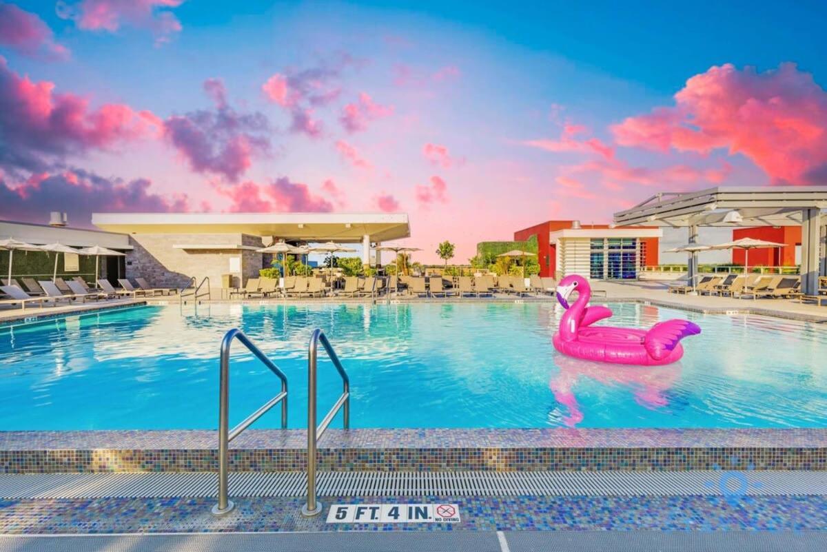 Hollywood Beach Broad-Walk - Pool - Gym & Hot Tub Экстерьер фото